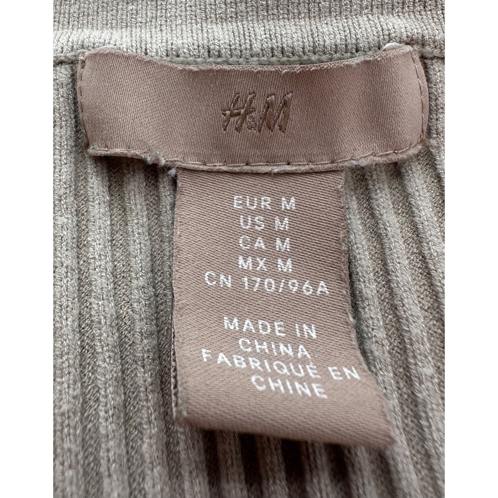 H&M Khaki Tan Ribbed Button Front Short Sleeve Cropped Knit Top Women's Medium - Picture 5 of 10